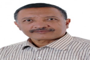 صورة المؤلف أحمد قاسم العريقي